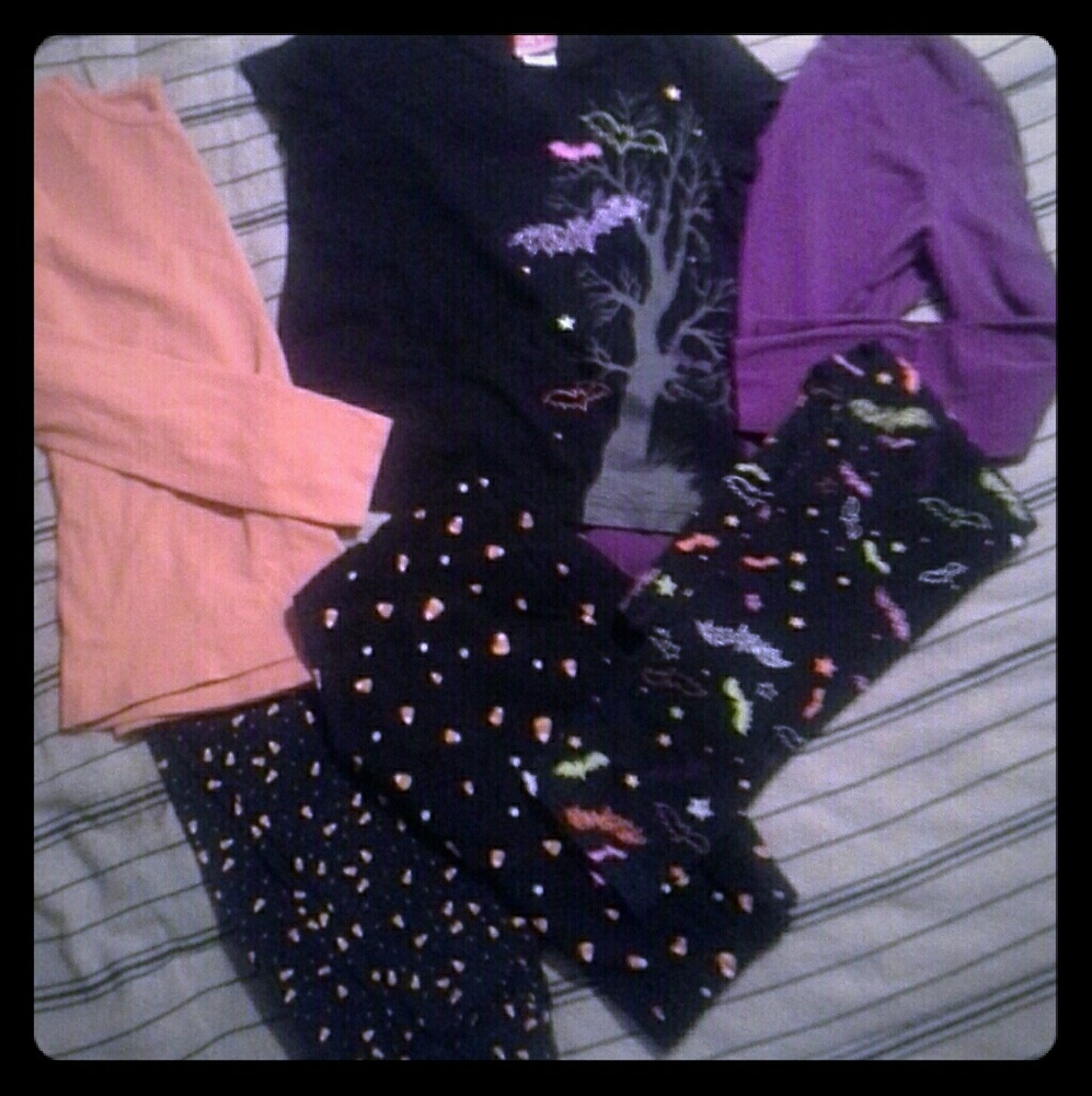 Spooky halloween bundle of leggings and tops